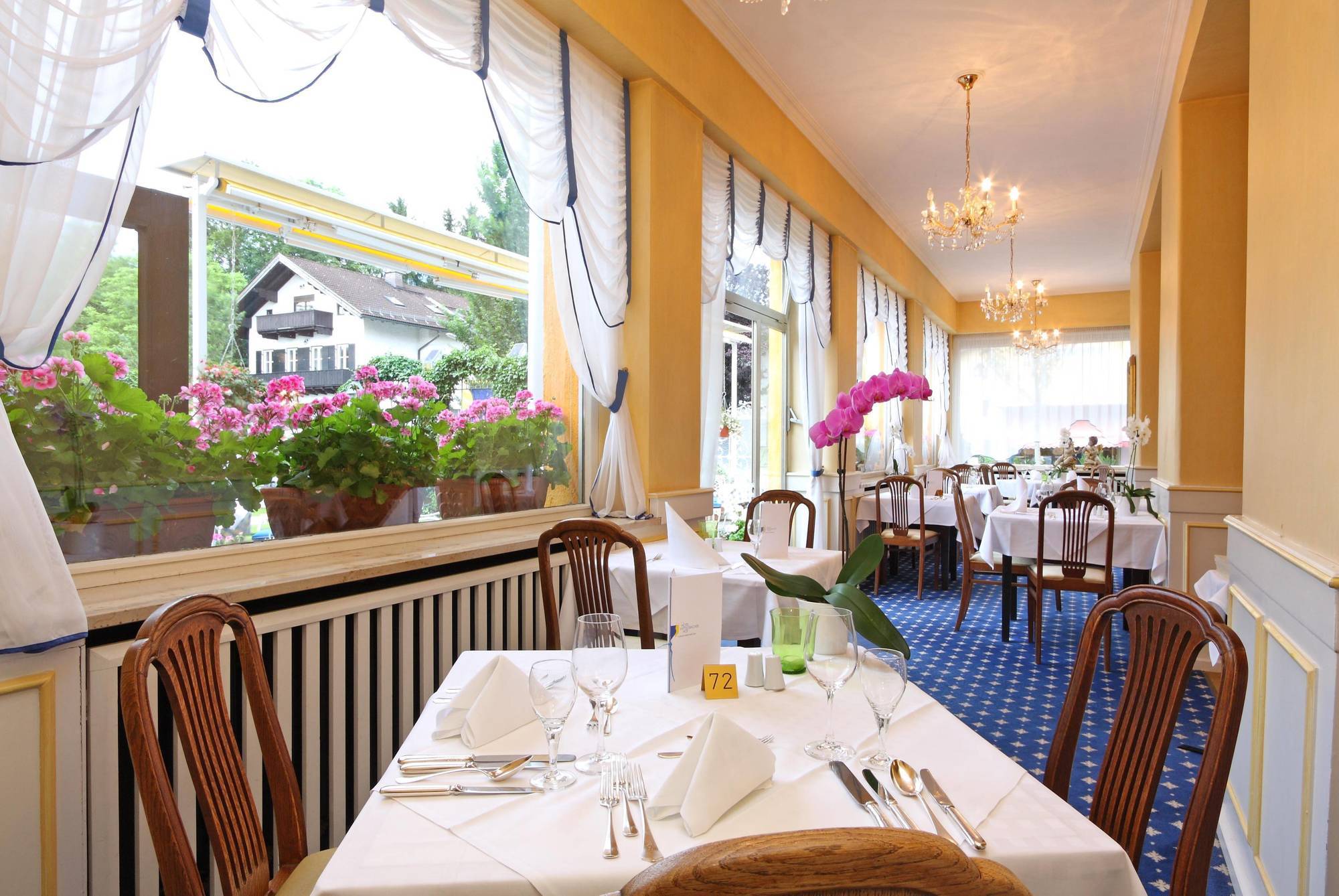Wittelsbacher Hof Swiss Quality Hotel Garmisch-Partenkirchen Restaurant photo